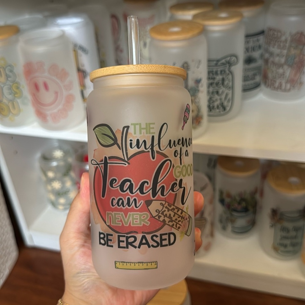 Teacher Can Never Be Erased Can Glass Cup